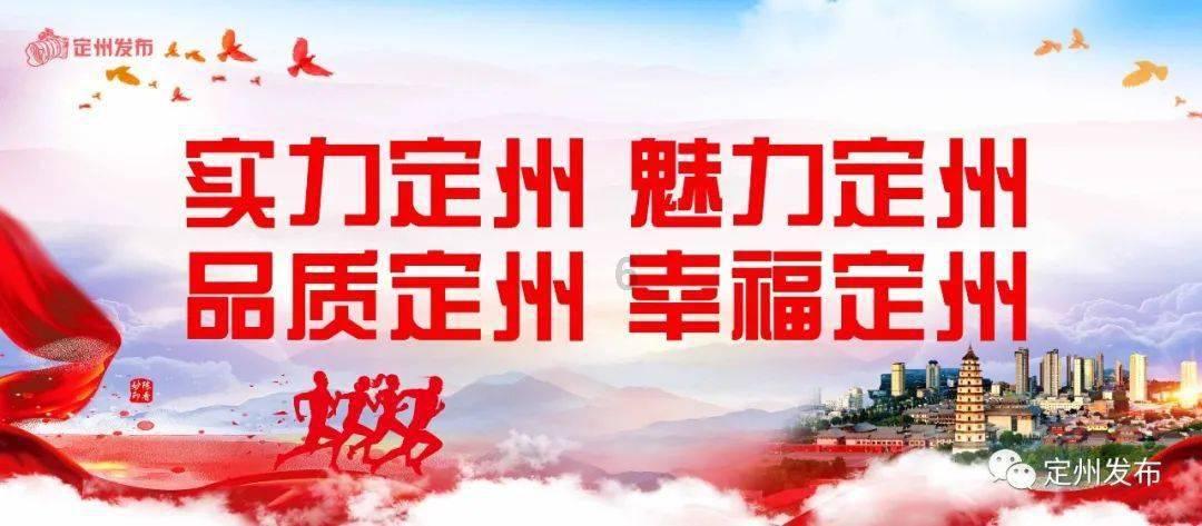亚当玩高尔夫